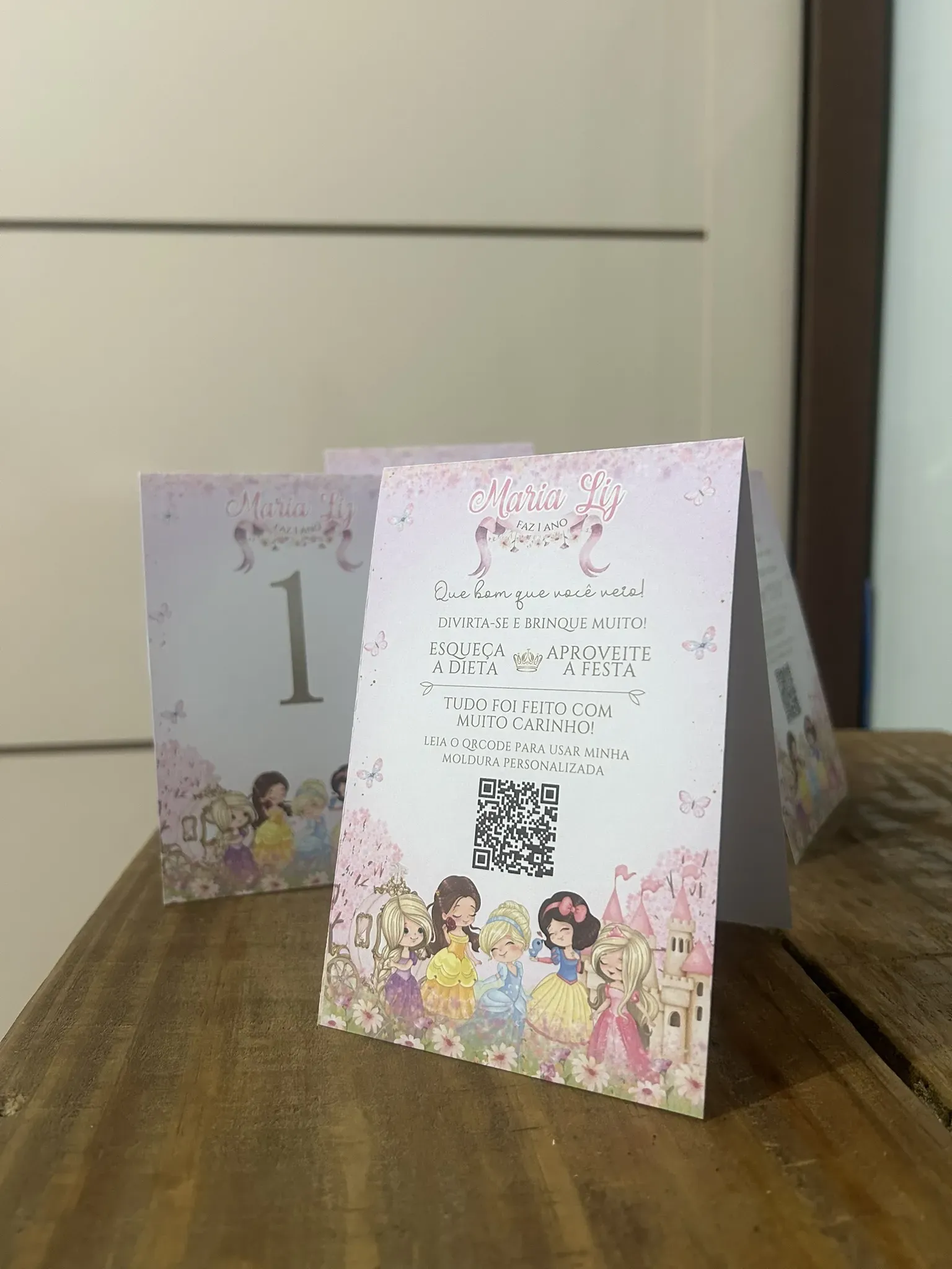 Foto principal de Display de mesa personalizado